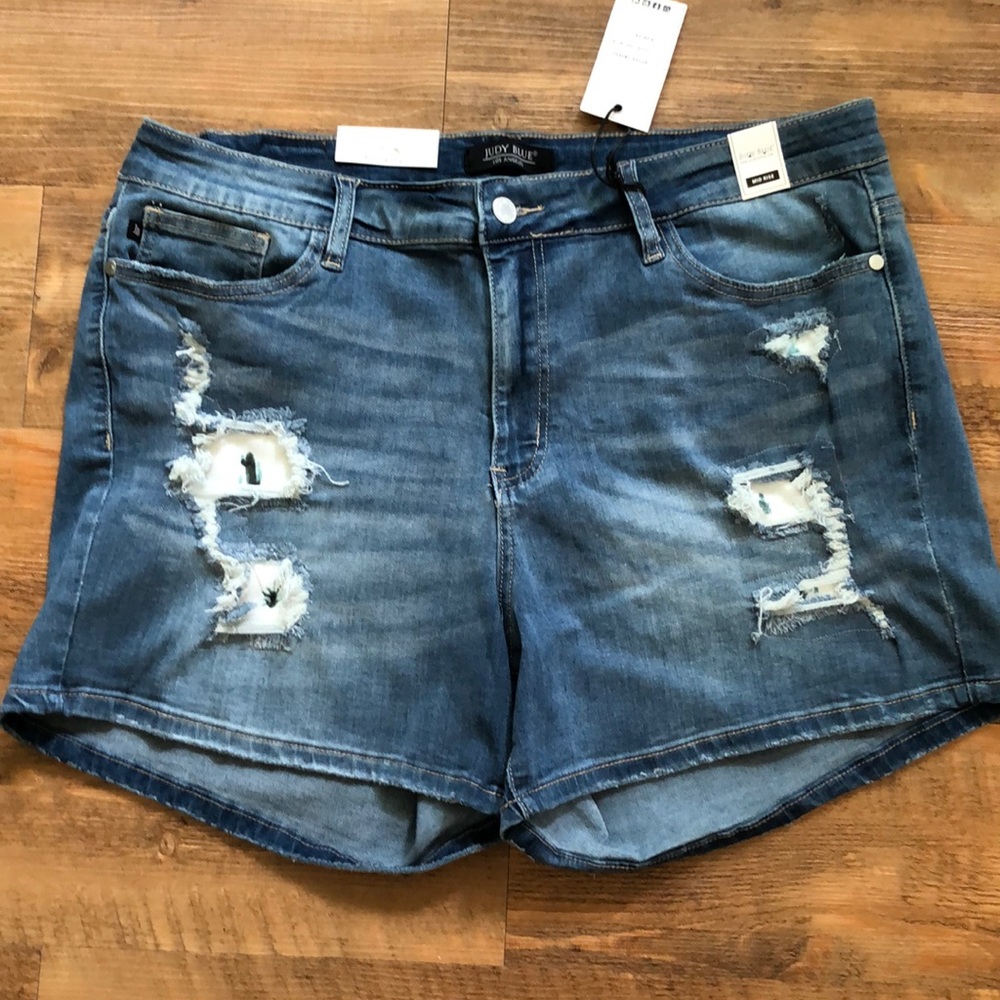 Judy Blue cactus cut out shorts